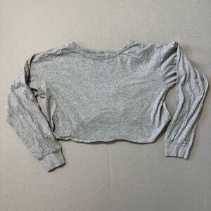 Fabletics Heather Gray Boxy Cropped Long Sleeve Top